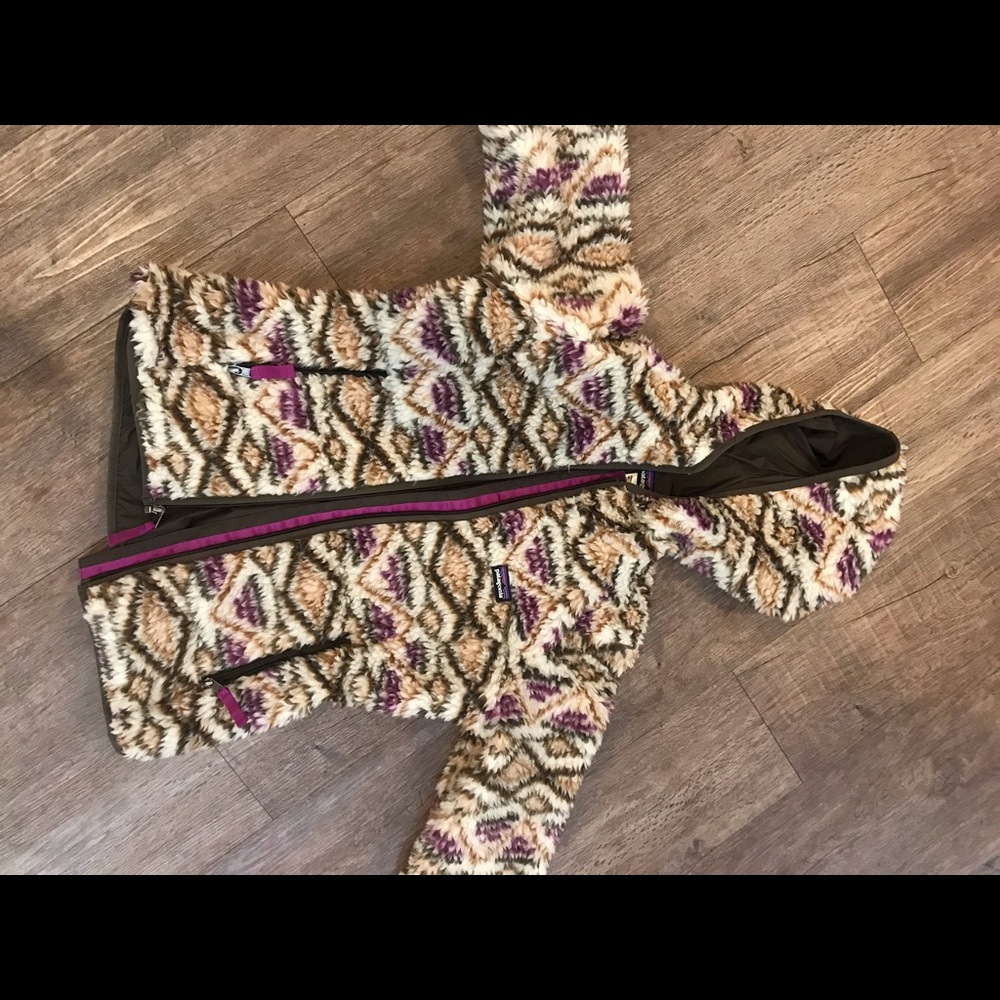 Patagonia fleece (Medium)retro x